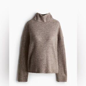H&M | Mama | Ribbed Knit | Turtleneck | Boxy | Sweater | Taupe melange| Size M